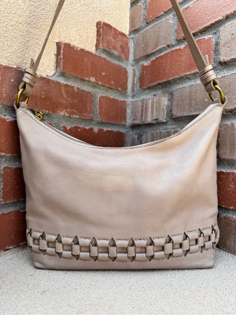 The Sak Collective Keira Leather Hobo Shoulder Bag in Stone/Truffle Beige